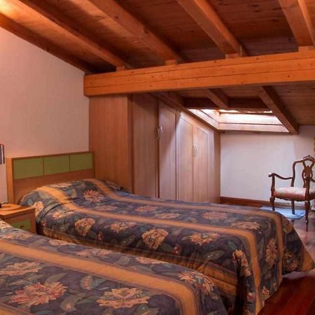 Casa Rural Paco Munogalindo Екстериор снимка