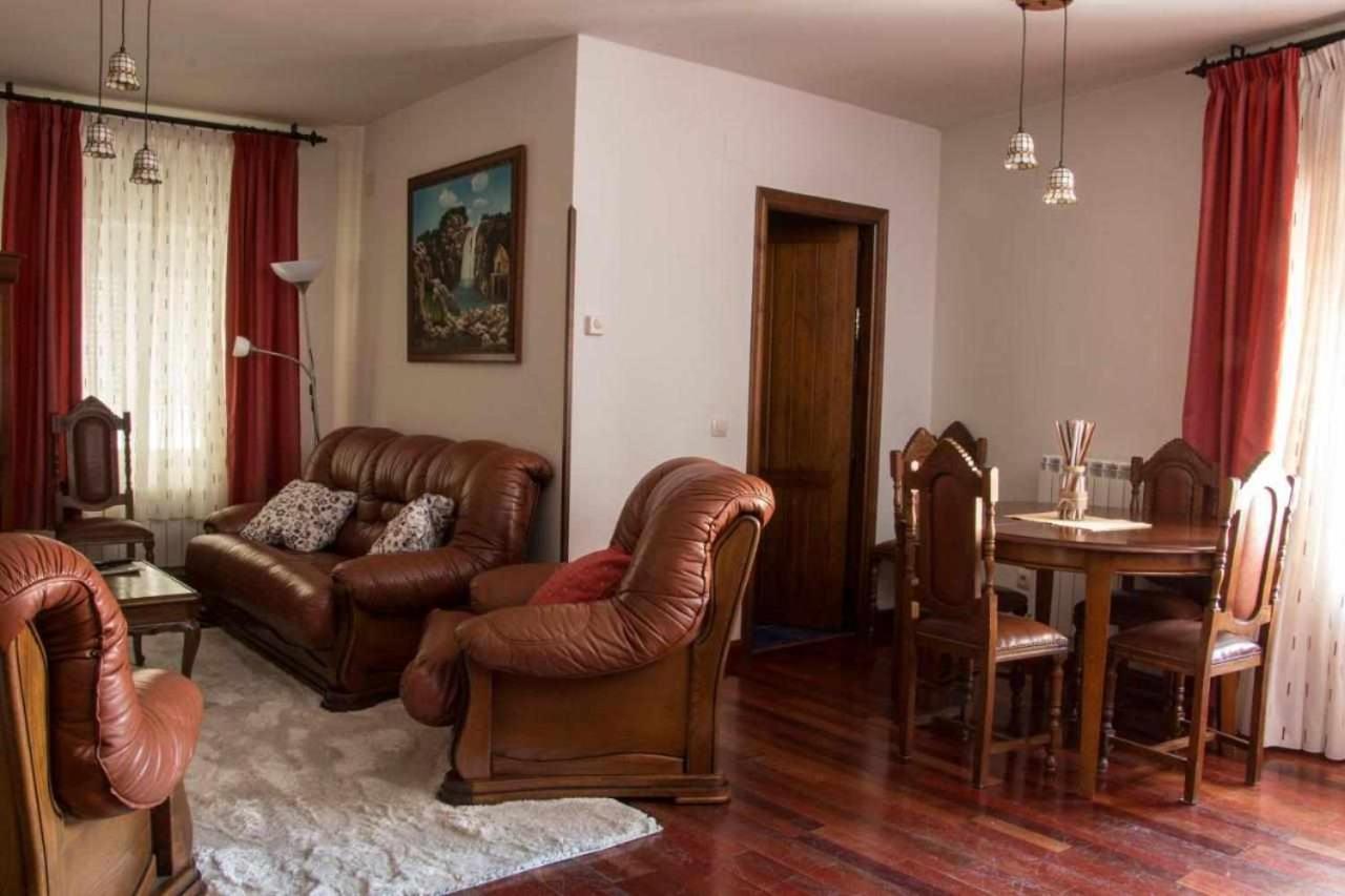 Casa Rural Paco Munogalindo Екстериор снимка